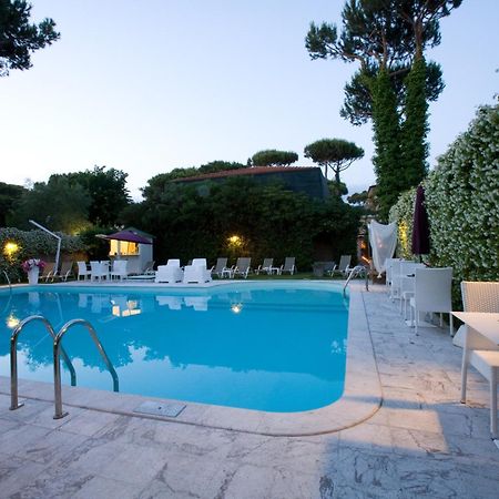 Jr Resort Logos Forte Dei Marmi Exterior foto